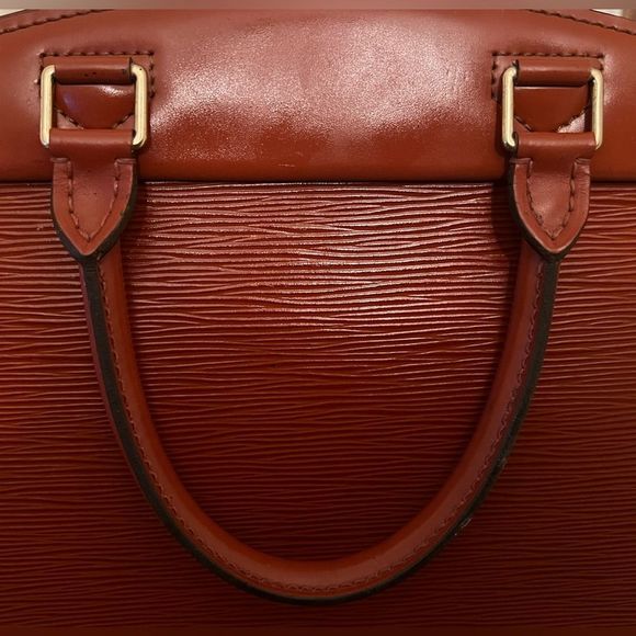 Vintage Louis Vuitton Epi Riviera in Kenyan Fawn AUTHENTIC! - Picture 6 of 16